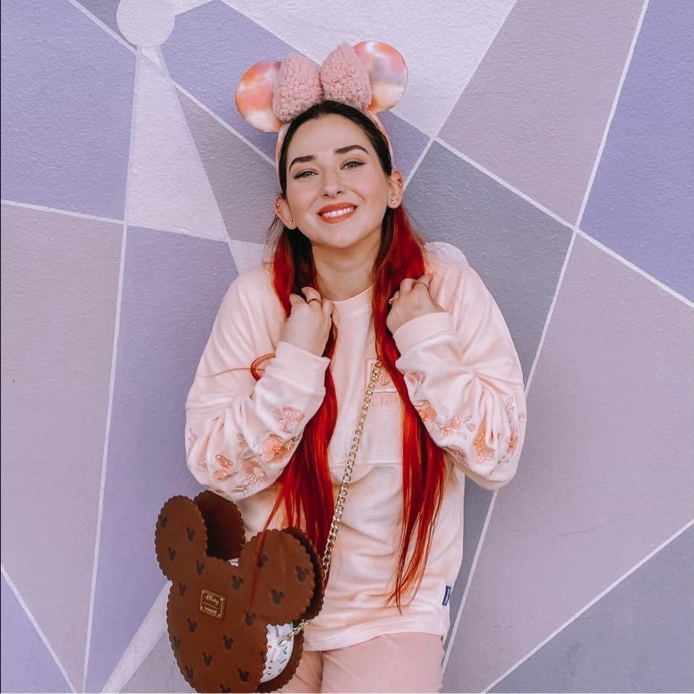 Meet your Posher, Andi Rose